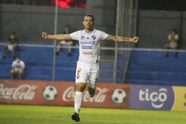 Nacional castiga duro a Cerro Porteño