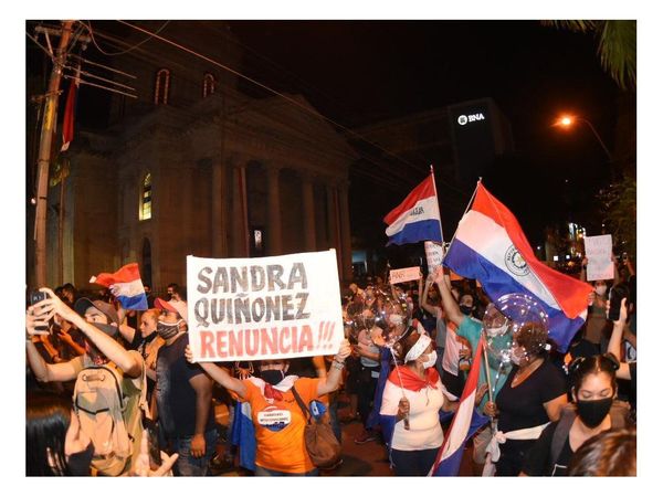 "En Paraguay, el cambio político se puede dar en las calles", analistas hacen una lectura de situación