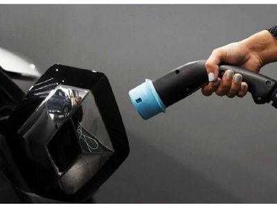 Startup israelí recargará los autos eléctricos en 5 minutos