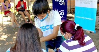 La Nación / Tigo impulsa el desarrollo de las mujeres paraguayas