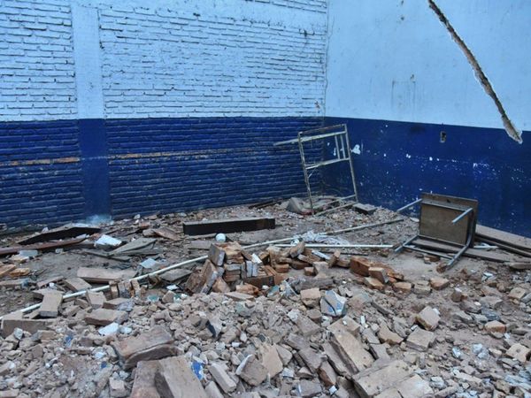 Poca empatía y falta de gestión para mejorar escuelas tumbaron a Petta