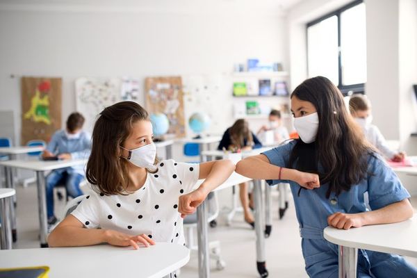 Las escuelas reabren en Inglaterra en el comienzo de la desescalada - Mundo - ABC Color