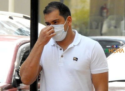 Prieto solo quiere usar PAPEL HIGIENICO PERFUMADO