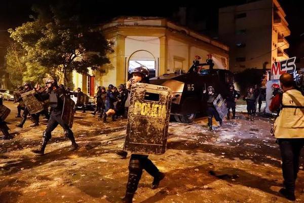 Familia de fallecido durante manifestación busca testigos: No creen en informe policial