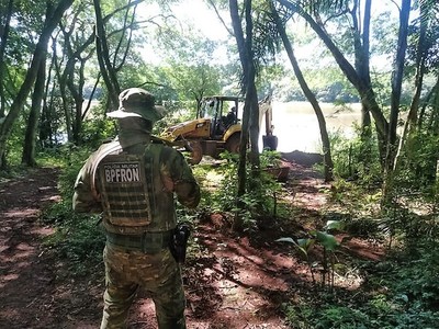 Destruyen 42 puertos CLANDESTINOS en una franja de 100 kilómetros en el Lago de Itaipú