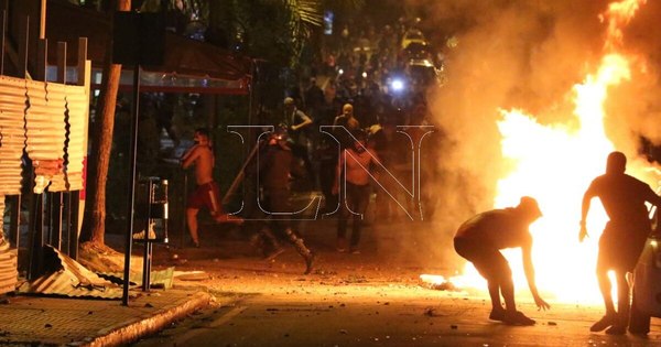 La Nación / Crimen durante MarzoParaguayo2021: Autor sería un adolescente identificado por la Policía