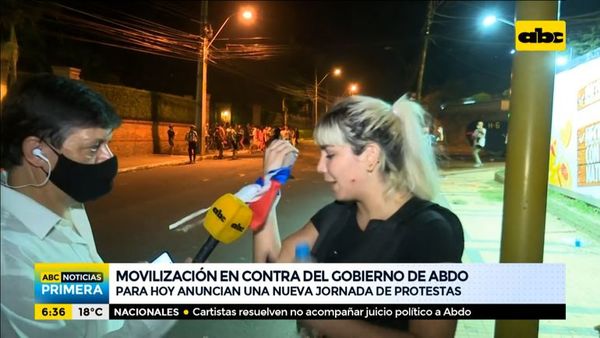 Ayer se cumplió el tercer día de movilizaciones contra el gobierno de Abdo - ABC Noticias - ABC Color