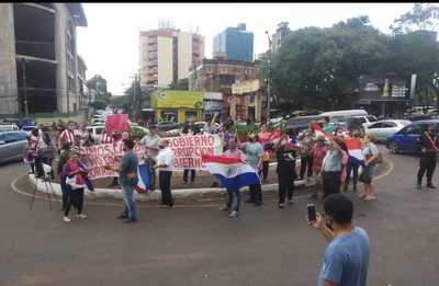Esteños salieron a las calles a protestar contra el Gobierno