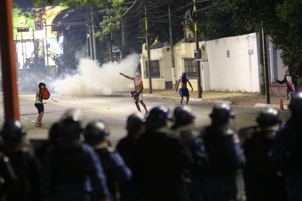 Crónica / Ya no quieren a “tavychokuéra” en protestas