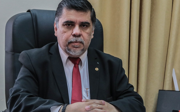 Confirman a Julio Borba como nuevo Ministro de Salud - Noticiero Paraguay