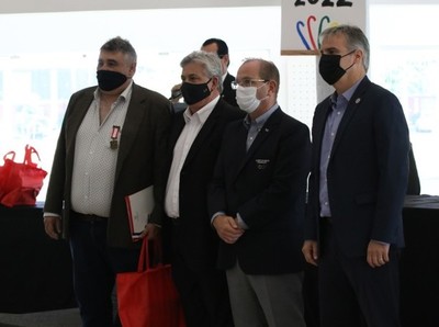 Merecido reconocimiento a los campeones juveniles de 1978 - APF