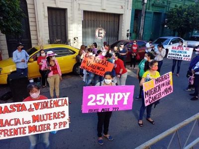 Convocan a una caravana por el Día Internacional de la Mujer