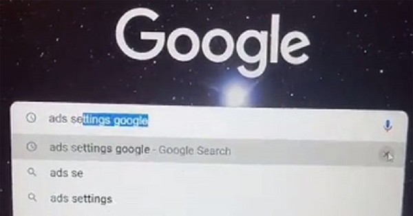 Tiktoker muestra cómo saber lo que Google conoce de cada uno y es atemorizante - C9N