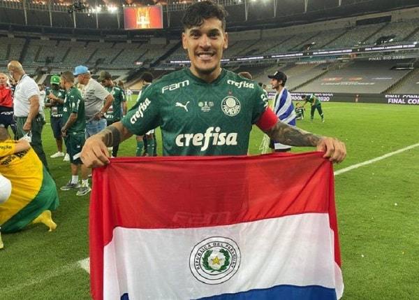 Gómez es campeón y envía mensaje de apoyo al pueblo paraguayo