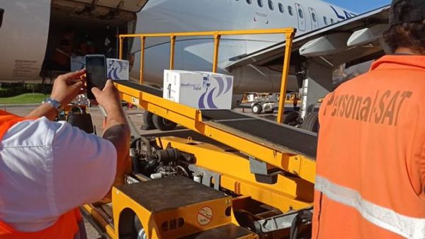 Salud inició distribución de las vacunas donadas por Chile