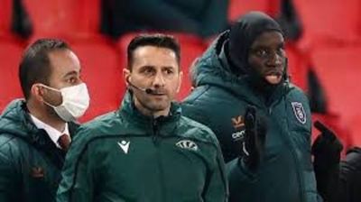 Árbitro acusado de racismo es suspendido hasta final de temporada - Fútbol - ABC Color