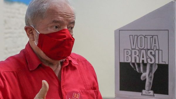 Lula recupera sus derechos políticos