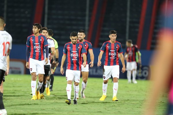 Cerro Porteño cada vez anota menos y recibe más goles