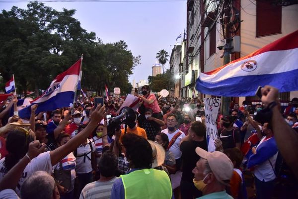 PLRA omoañete juicio político Abdo ha Velázquez  crisis sanitaria rehe - ABC Remiandu - ABC Color
