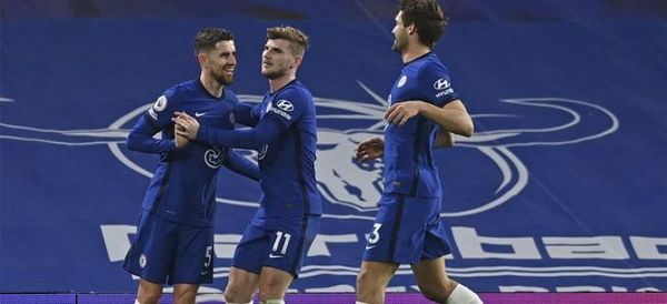 Chelsea derrota por 2-0 a Everton en duelo directo por la Champions