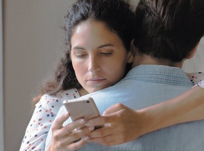 Crónica / “Amo a otro, pero no dejaría a mi marido”