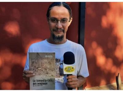 Presentan libro de cuentos de Blas Brítez