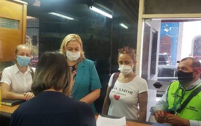 Denuncian a Velázquez por usar  avioneta del Estado - Nacionales - ABC Color