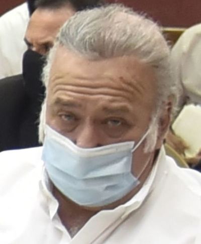 Juicio de OGD y su hijo continúa con pruebas documentales - Nacionales - ABC Color