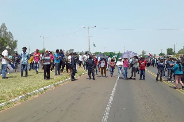 Campesinos analizan si se suman a las movilizaciones - Nacionales - ABC Color