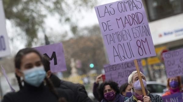 El Día Internacional de la Mujer convocó a masivas y sonoras marchas en todo el mundo | .::Agencia IP::.
