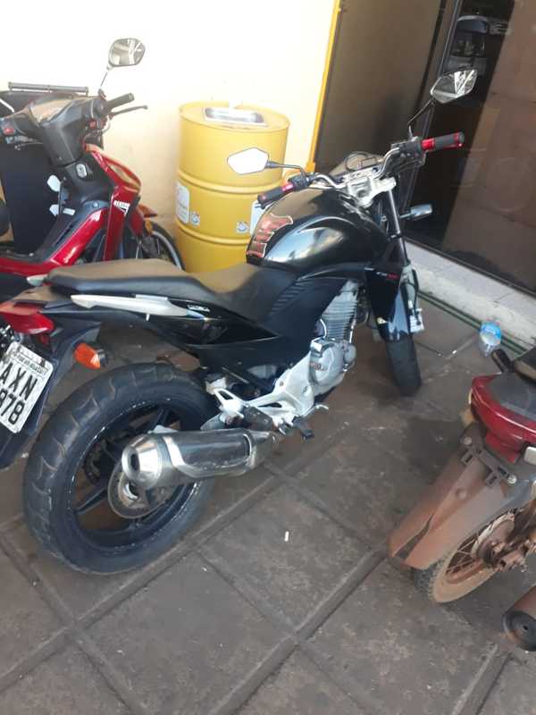 Aprehenden a brasileño cuando intentaba ingresar a Paraguay con una moto robada