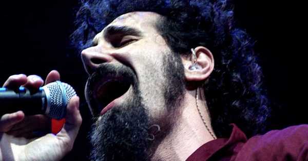 “Chop Suey!” de System of a Down es elegida como la mejor canción de metal del siglo XXI - C9N