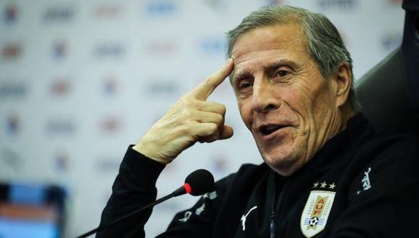 Diario HOY | Campeón y admirado, el 'Maestro' Tabárez celebra 15 años al frente de Uruguay