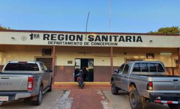 Concepción: 13 médicos presentaron reacciones tras aplicarse vacuna rusa