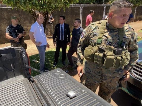 Detienen a agentes del GEO tras supuesta plantación de drogas