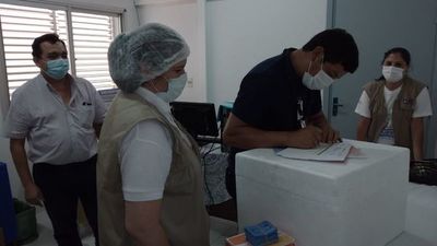 Vacunas Coronavac llegan al hospital de Ayolas - Nacionales - ABC Color