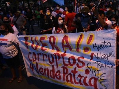 Manifestaciones llegan a su quinta jornada y cambios no satisfacen