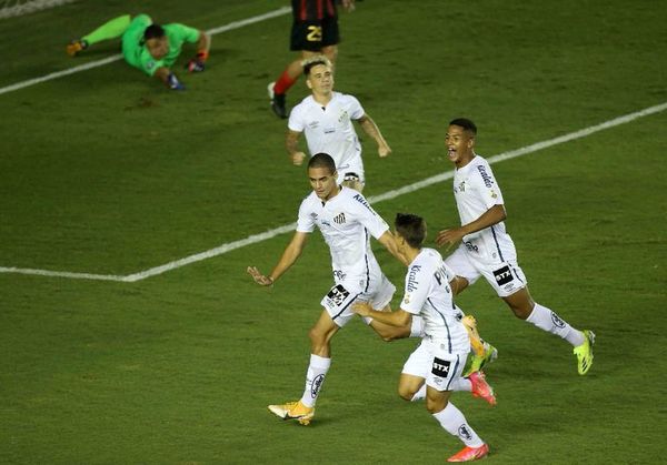 Santos obtiene mínima ventaja sobre el Lara - Fútbol - ABC Color