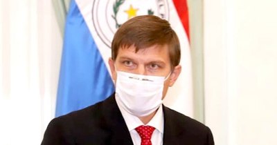 La Nación / Juan Manuel Brunetti, al frente de Educación
