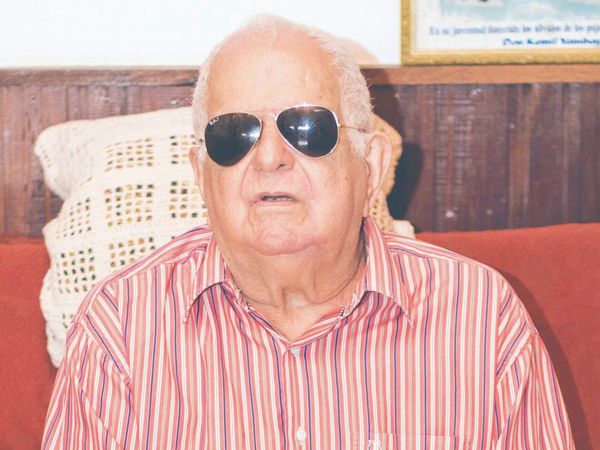 Don Quemil cumple 83 años: "Aime porã, che mbaretéiti"