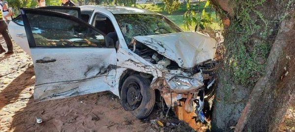 Choque en Caacupé deja un adolescente fallecido y otro menor internado en el Hospital del Trauma