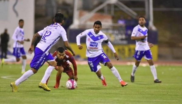 Diario HOY | Una huelga de jugadores afecta el comienzo de la Liga boliviana
