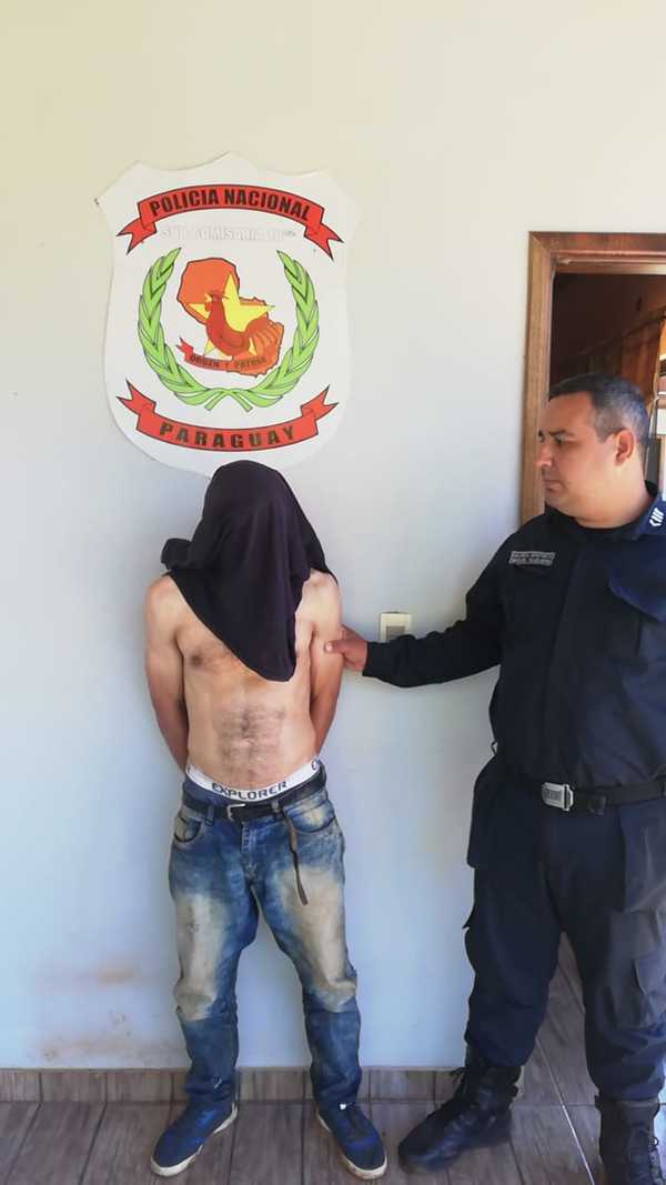 Atrapan a sujeto con orden de detención luego de intentar asaltar a una persona