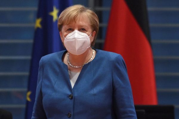 Alemania evalúa permitir que empresas privadas vacunen a sus empleados con recursos propios | Ñanduti
