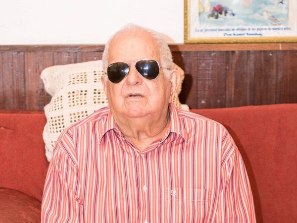 Don Quemil cumple 83 años: "Aime porã, che mbaretéiti"