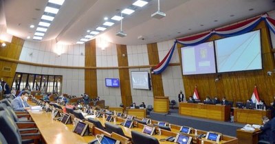 La Nación / Diputados se ratifican en mantener el horario de verano