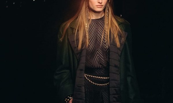 Chanel presentó su colección otoño-invierno 2021