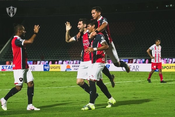 Cerro Porteño gana y busca su recuperación futbolística