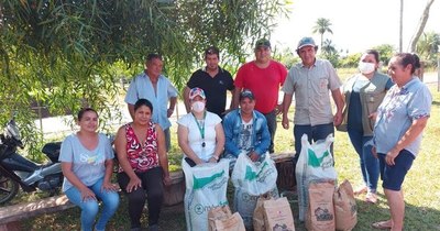 La Nación / MAG entrega semillas y fertilizantes a productores del departamento de Paraguarí