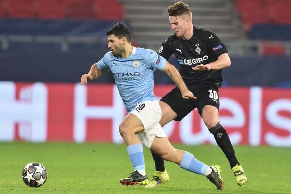 Aseguran que el Barcelona prepara una oferta por Sergio Agüero